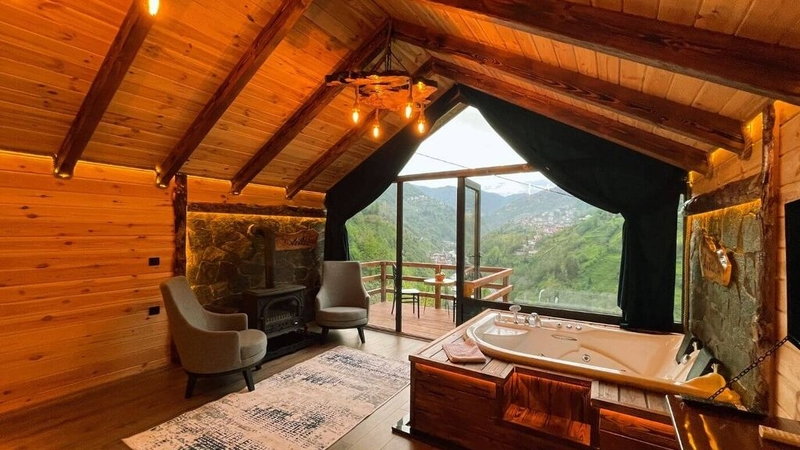 103 Dere Manzaralı Jakuzili Salıncaklı Bungalov